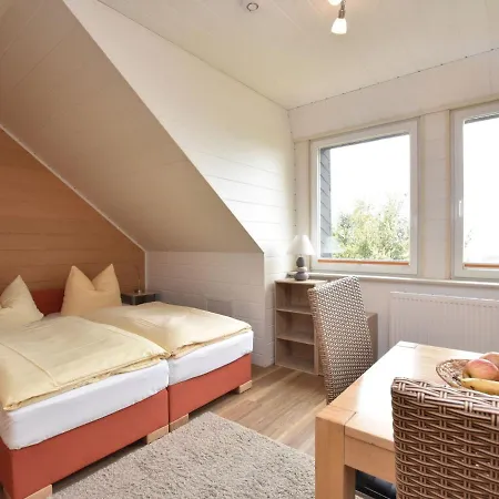 Apartment Cozy In With Beach Nearby